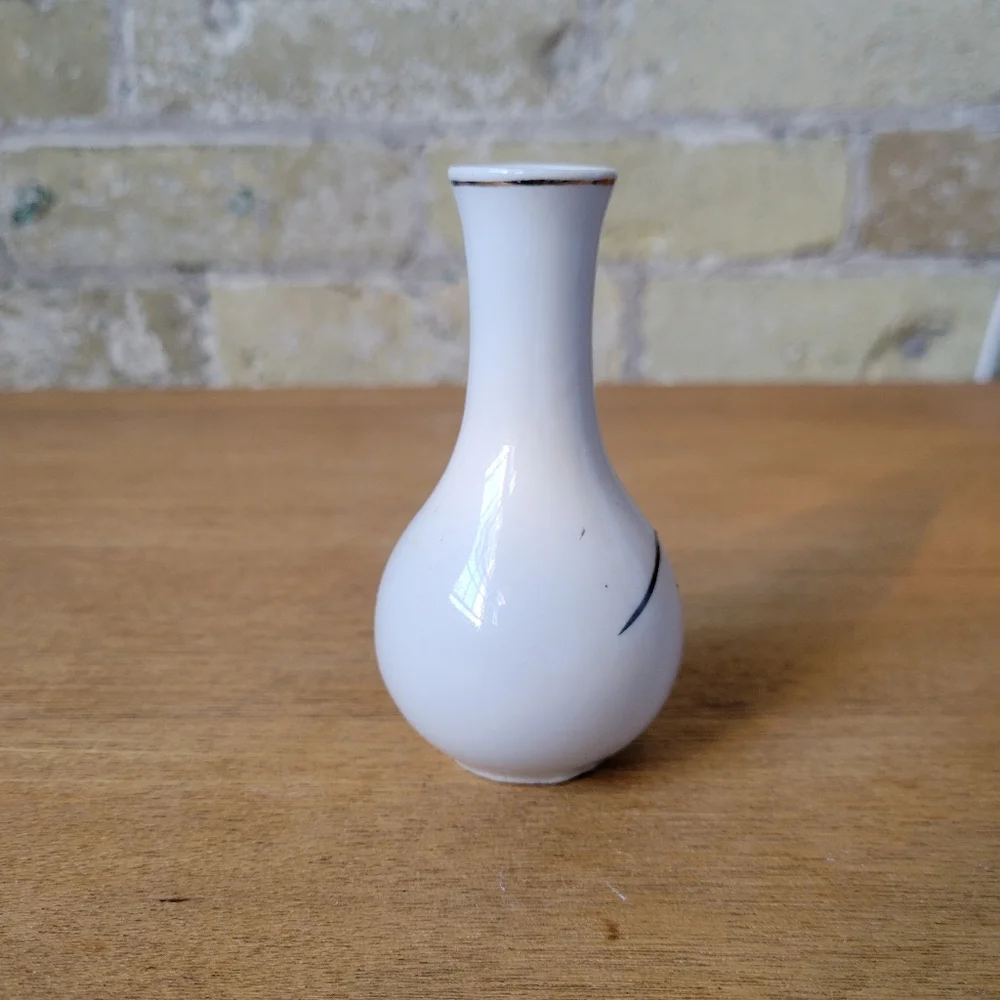 Vintage Mini Chinese Porcelain Bud Vase Butterfly Floral